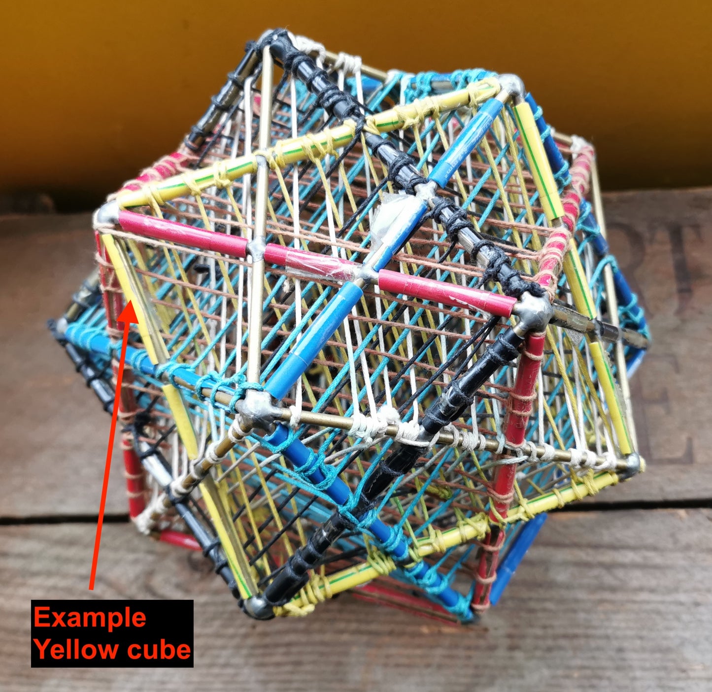 Ref.SP0232 - Dodecahedron + 5 Cubes