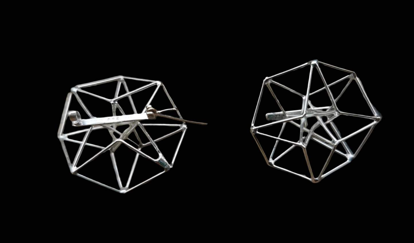 Ref.DV0015 - Hyper Cube brooch