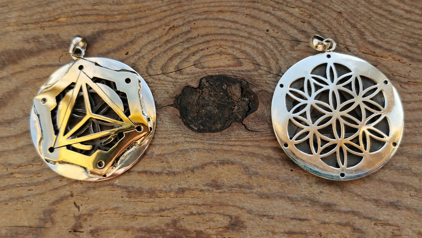 Ref.SM0033 - Tantric Punk w/ Pyra Sphere