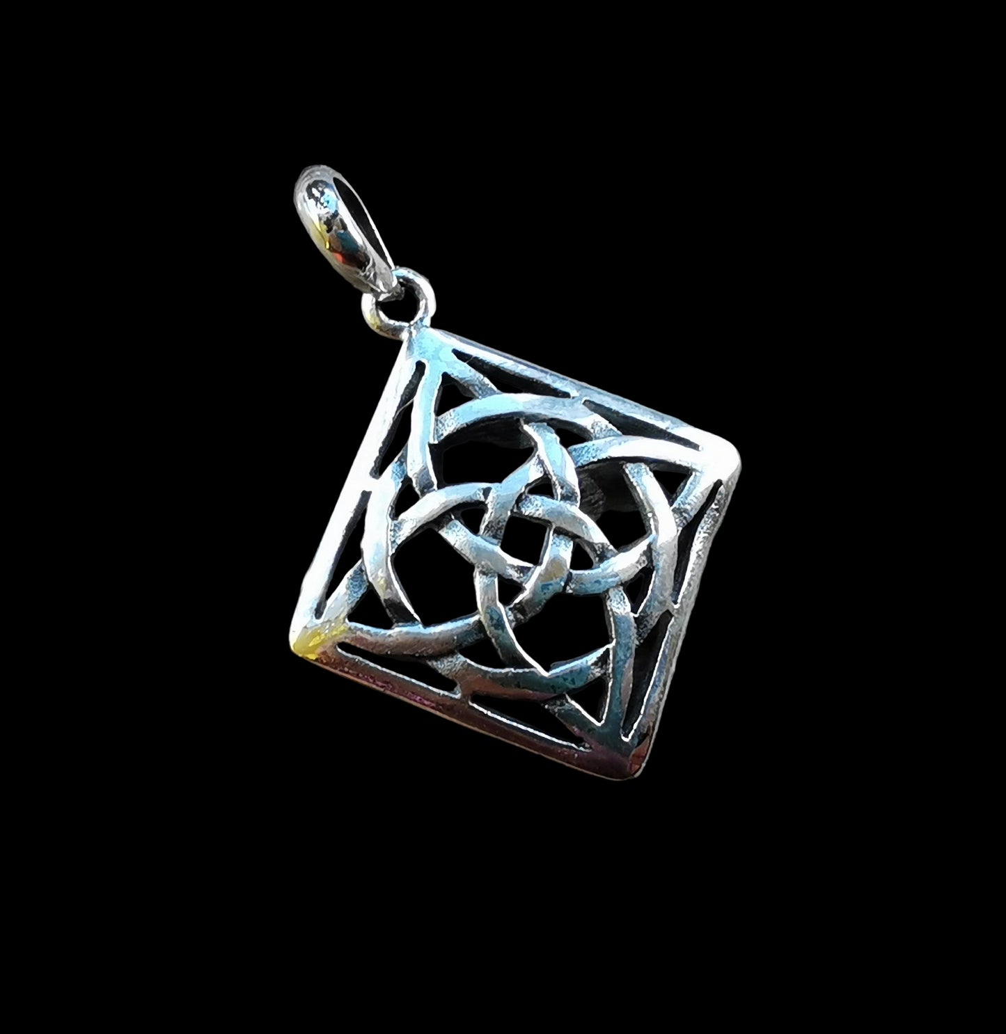 Ref.SM0111 - Celtic knot