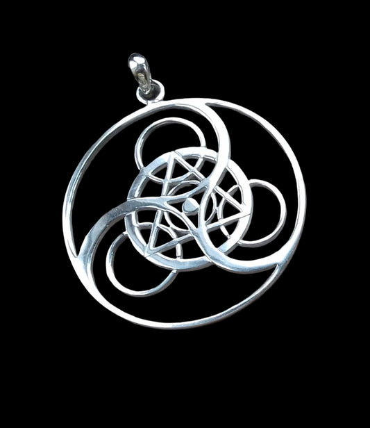 Ref.SM0069 - Penta Mandala / Triskele Vortex