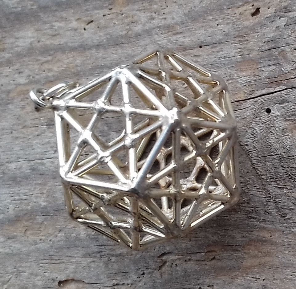 Ref.SP0033 - Dodecahedron + 5 Cubes