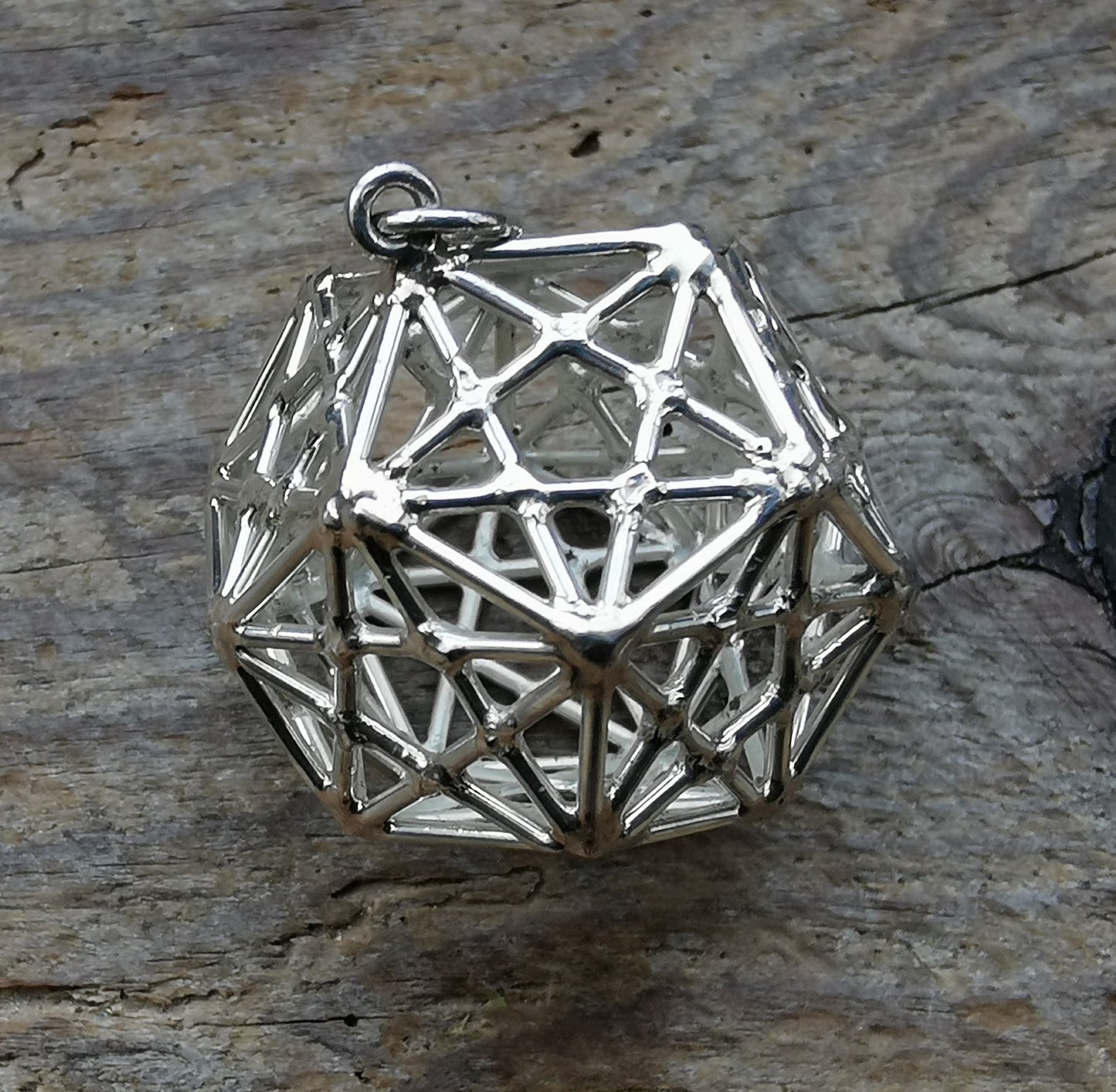 Ref.SP0033 - Dodecahedron + 5 Cubes