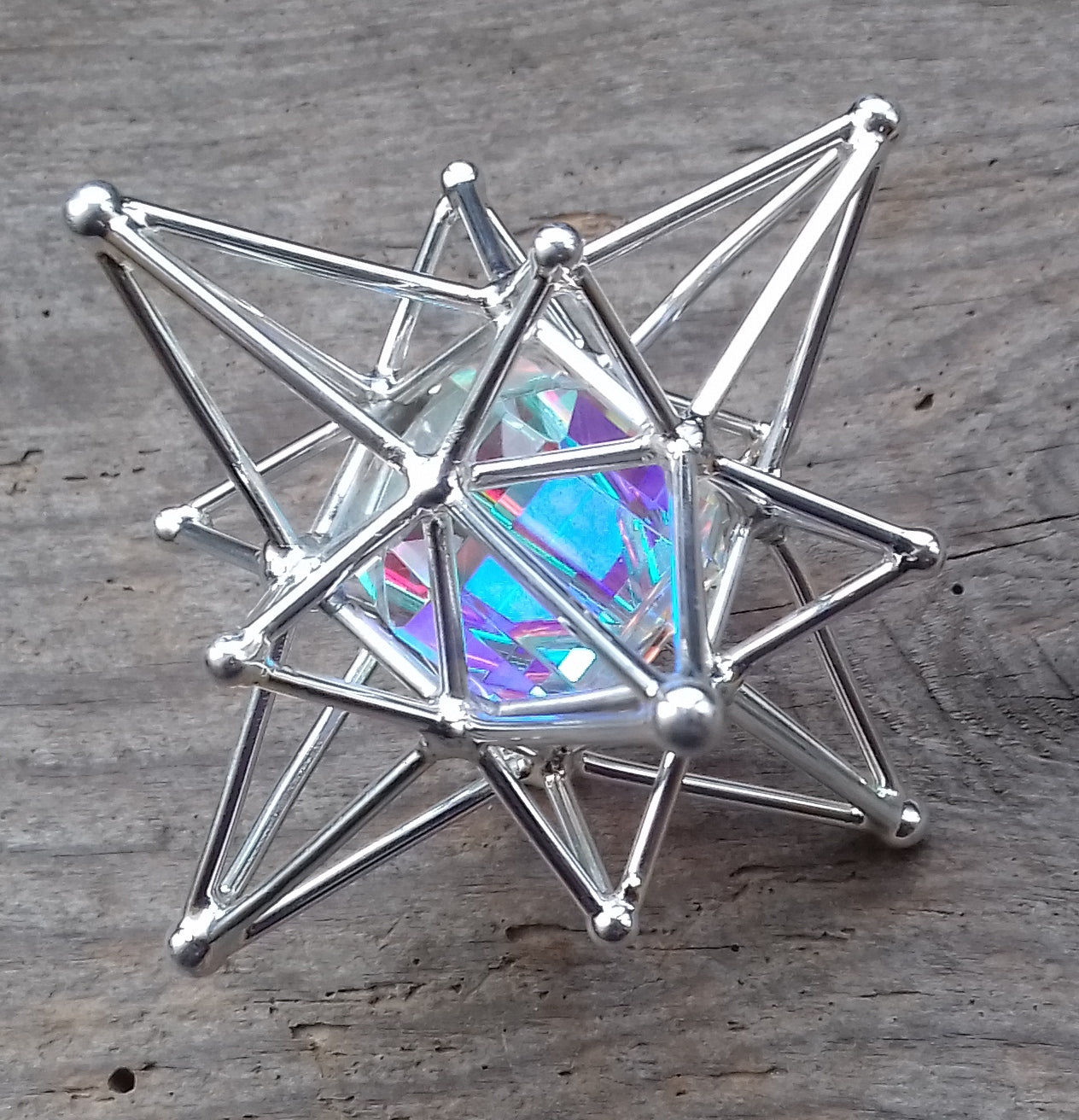 Ref.SP0036 - Heart Star w/ dichroic quartz crystal