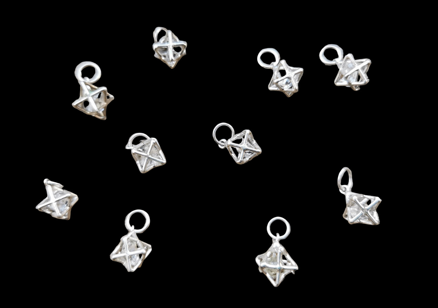 Ref.SP0041 - Star Tetrahedron w/ crystal