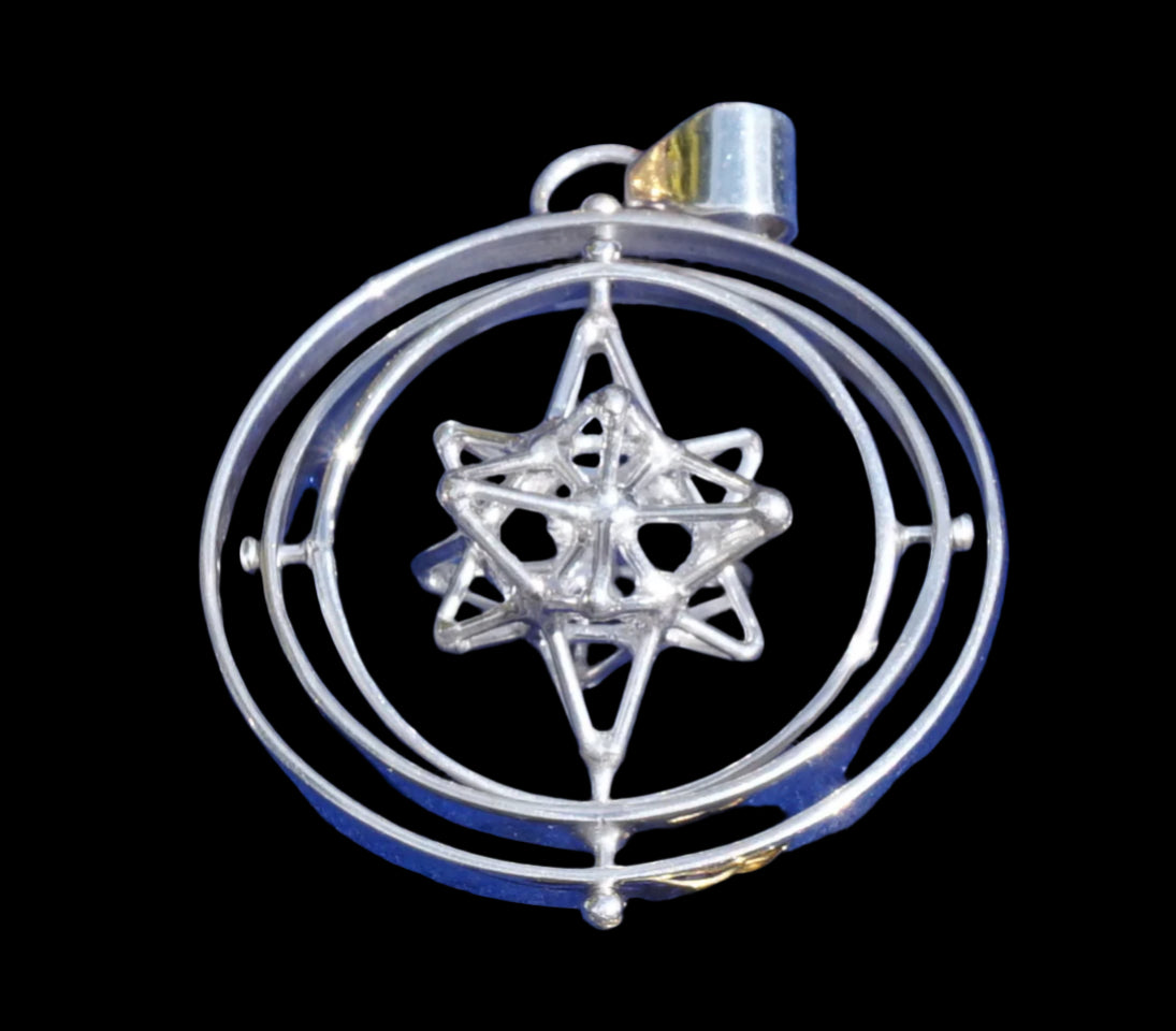 Heart Star spinner sacred geometry pendant in silver - 30mm meditation jewelry detail view