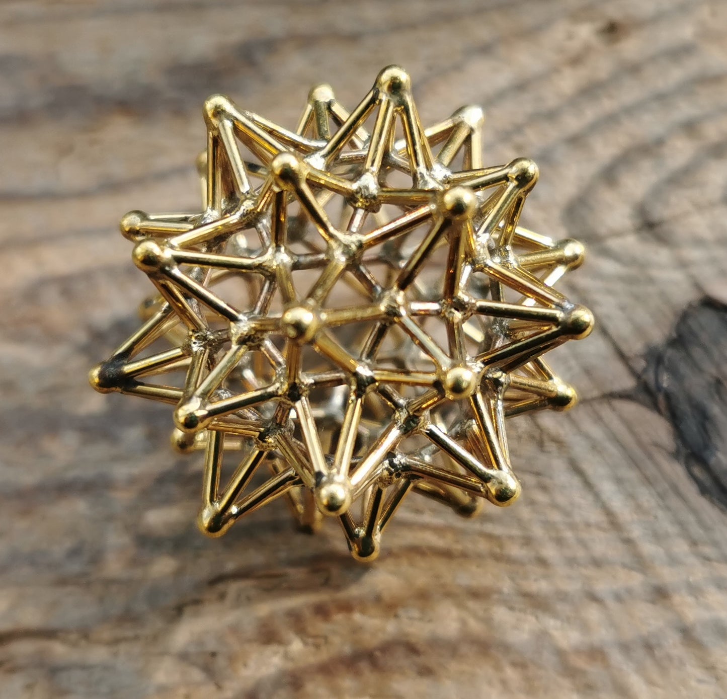 Ref.SP0238 - Iconic Aqua Star (Stellated Buckyball)