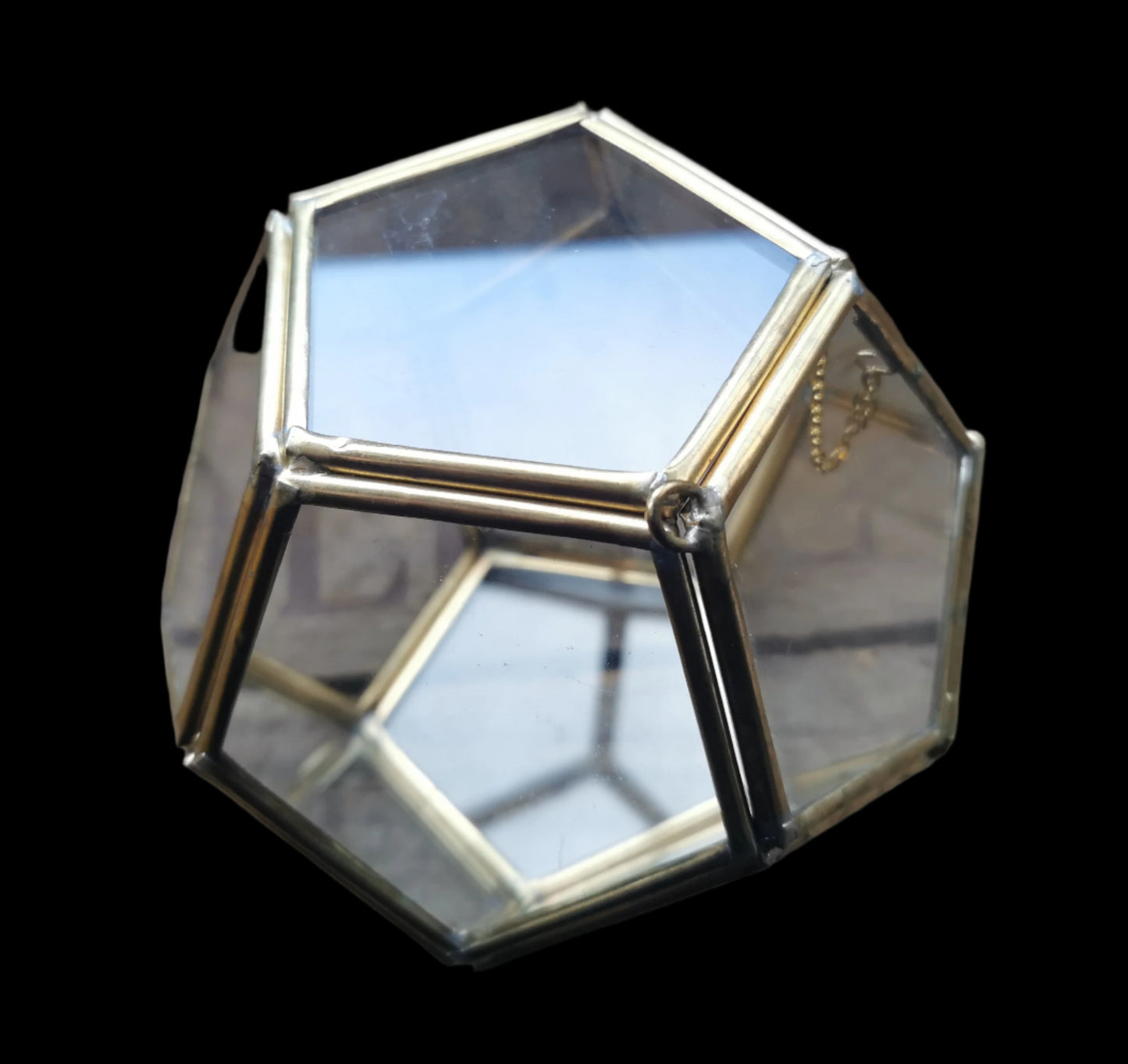 Ref.ST0124 - Dodecahedron cage
