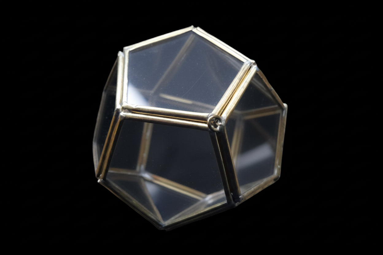 Ref.ST0124 - Dodecahedron cage