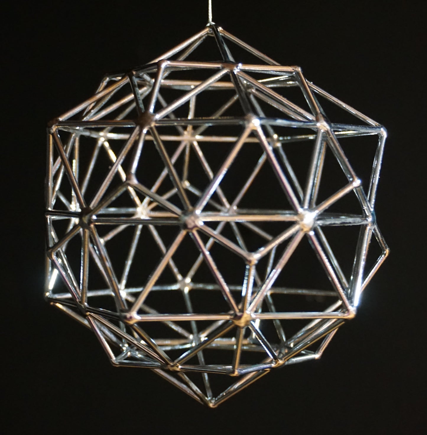 Ref.ST0048 - Aqua Solar Sphere