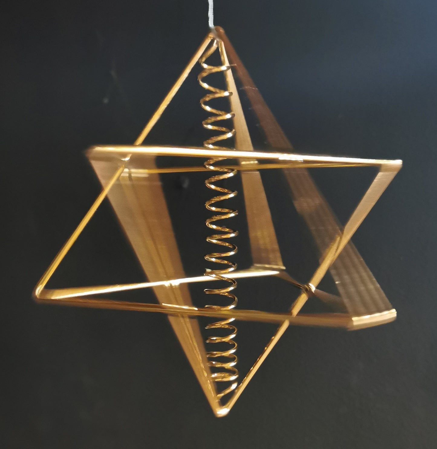 Ref.ST0090 - Star Tetrahedron w/spiral