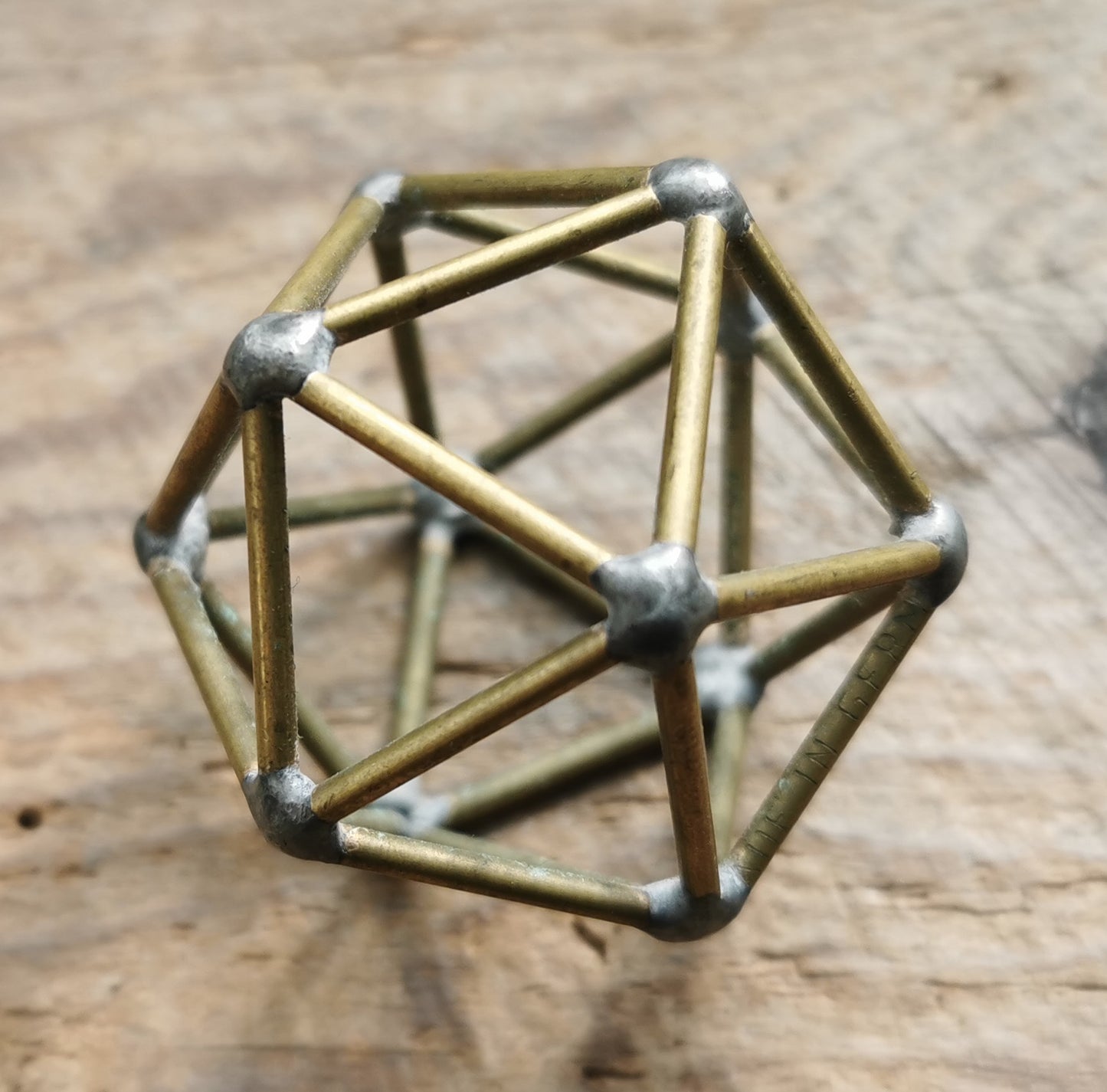 Ref.SZ0118 - Icosahedron