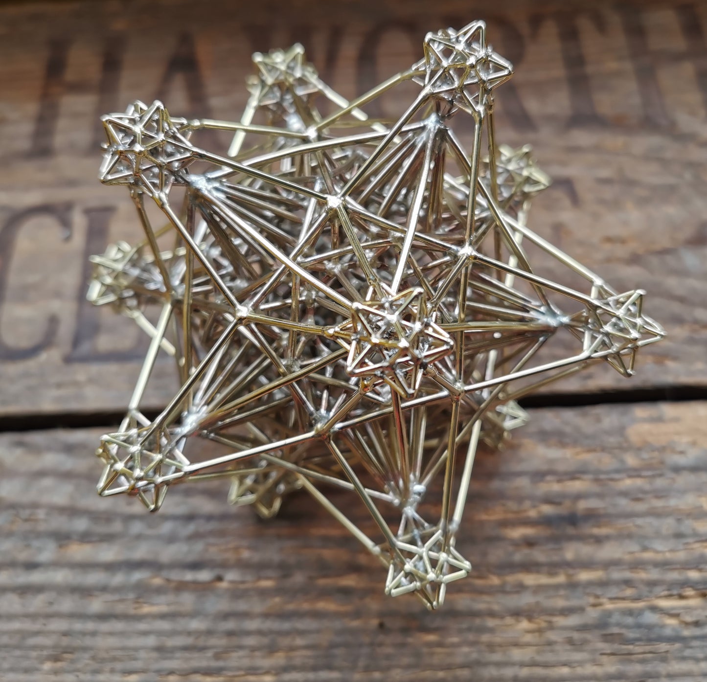 Ref.SZ0139 - Solar Fractal