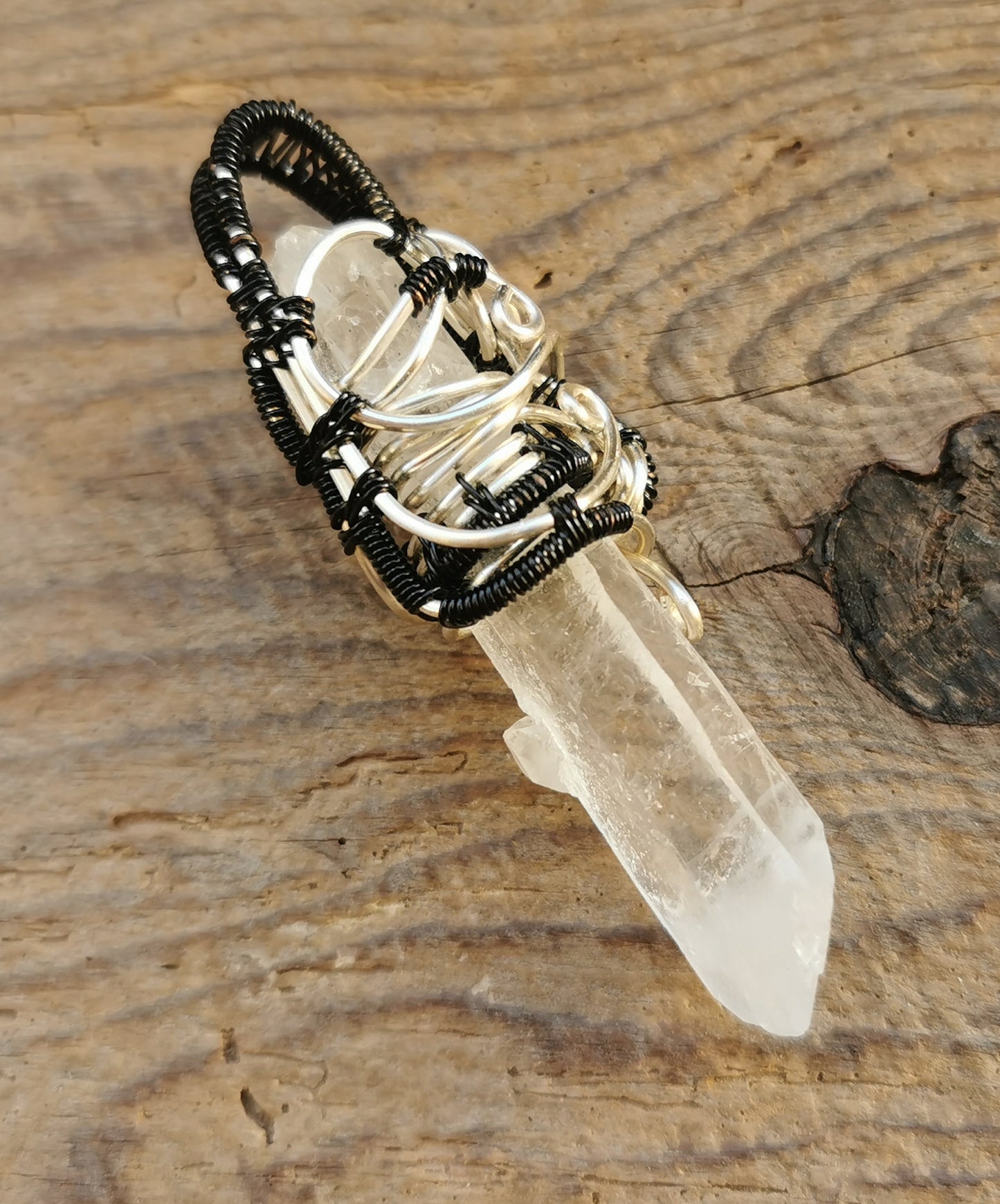 Ref.WW0043 - Quartz