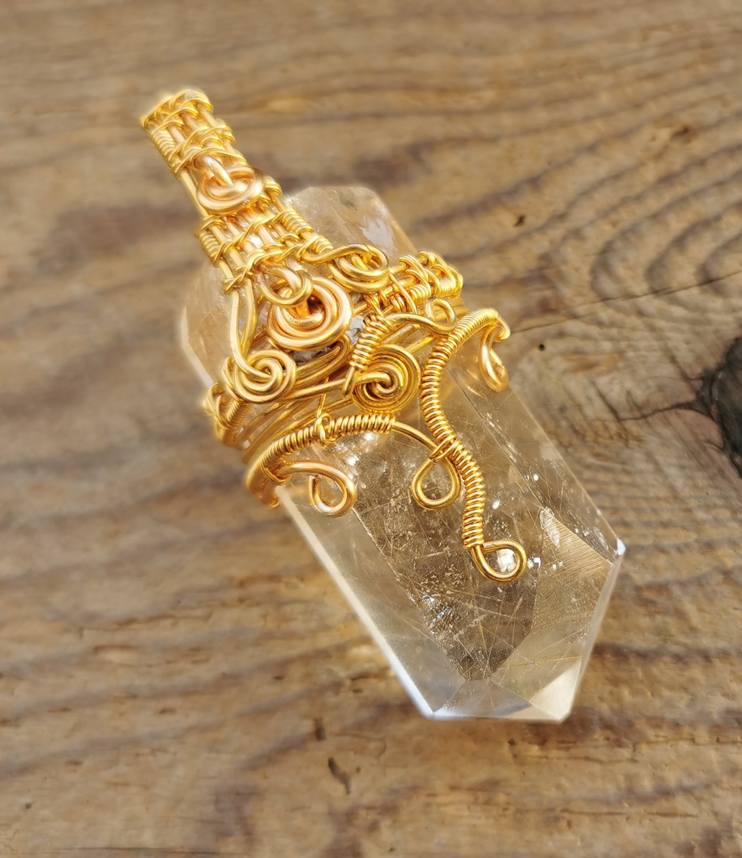 Ref.WW0047 - Clear quartz