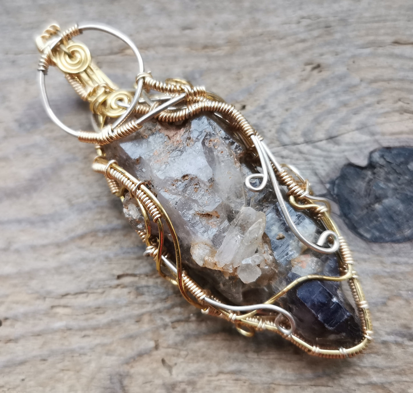 Ref.WW0050 - Elestial amethyst