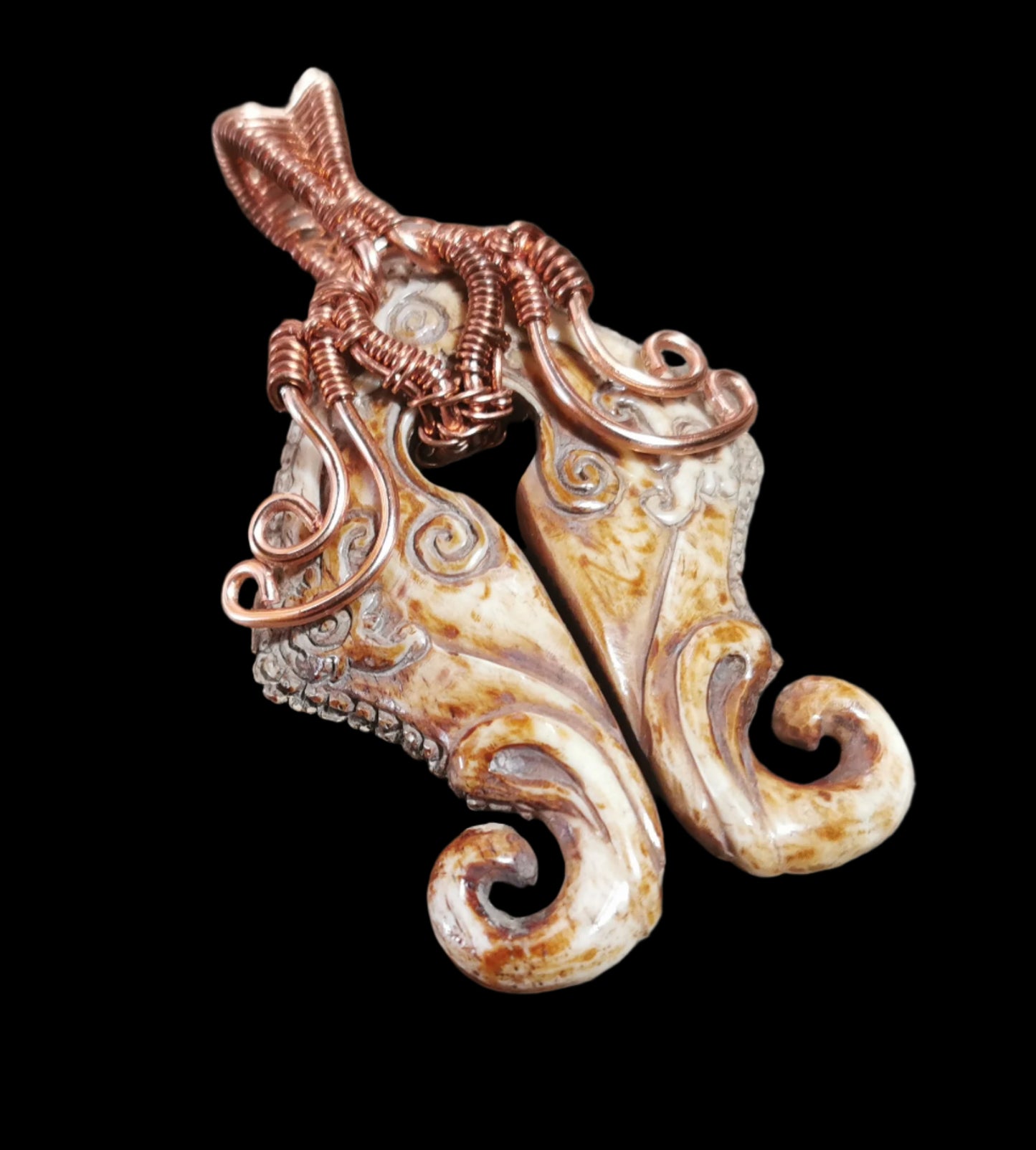 Ref.WW0077 - Yoni carving