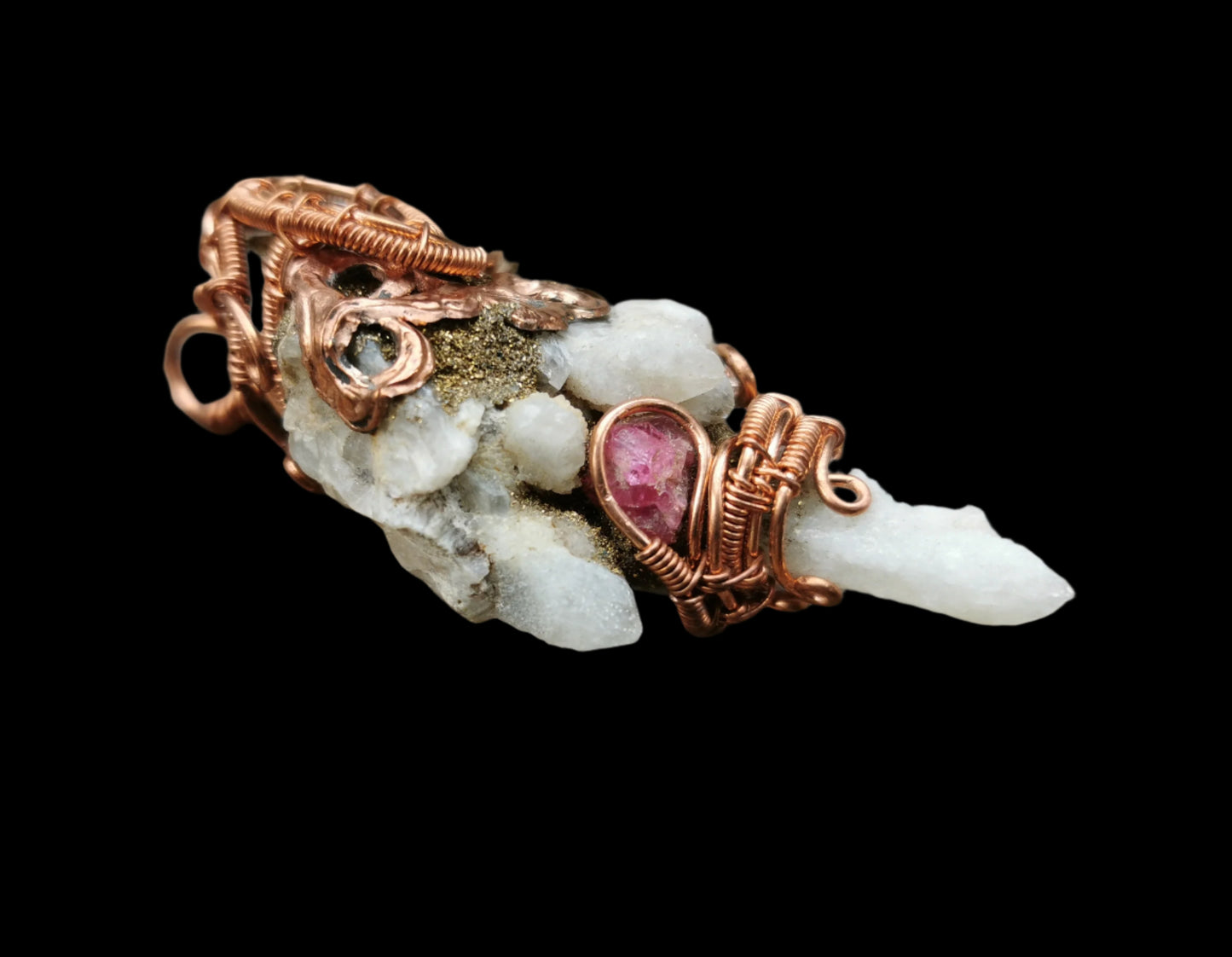 Ref.WW0088 - Ruby/opal/spirit quartz cluster
