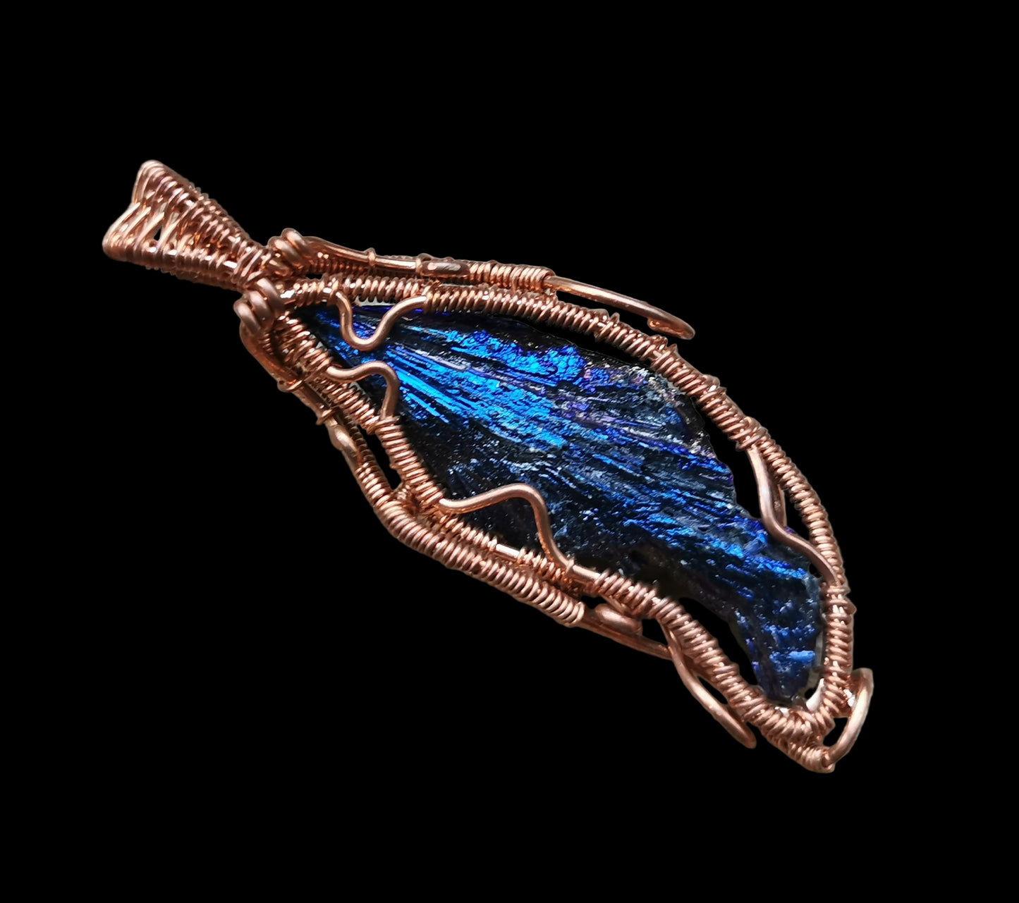 Ref.WW0128 - Black kyanite w/titanium plating, laser quartz