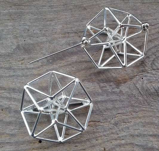 Ref.DV0015 - Hyper Cube brooch