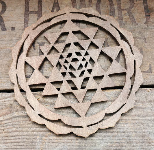 Ref.MD0012 - Sri Yantra
