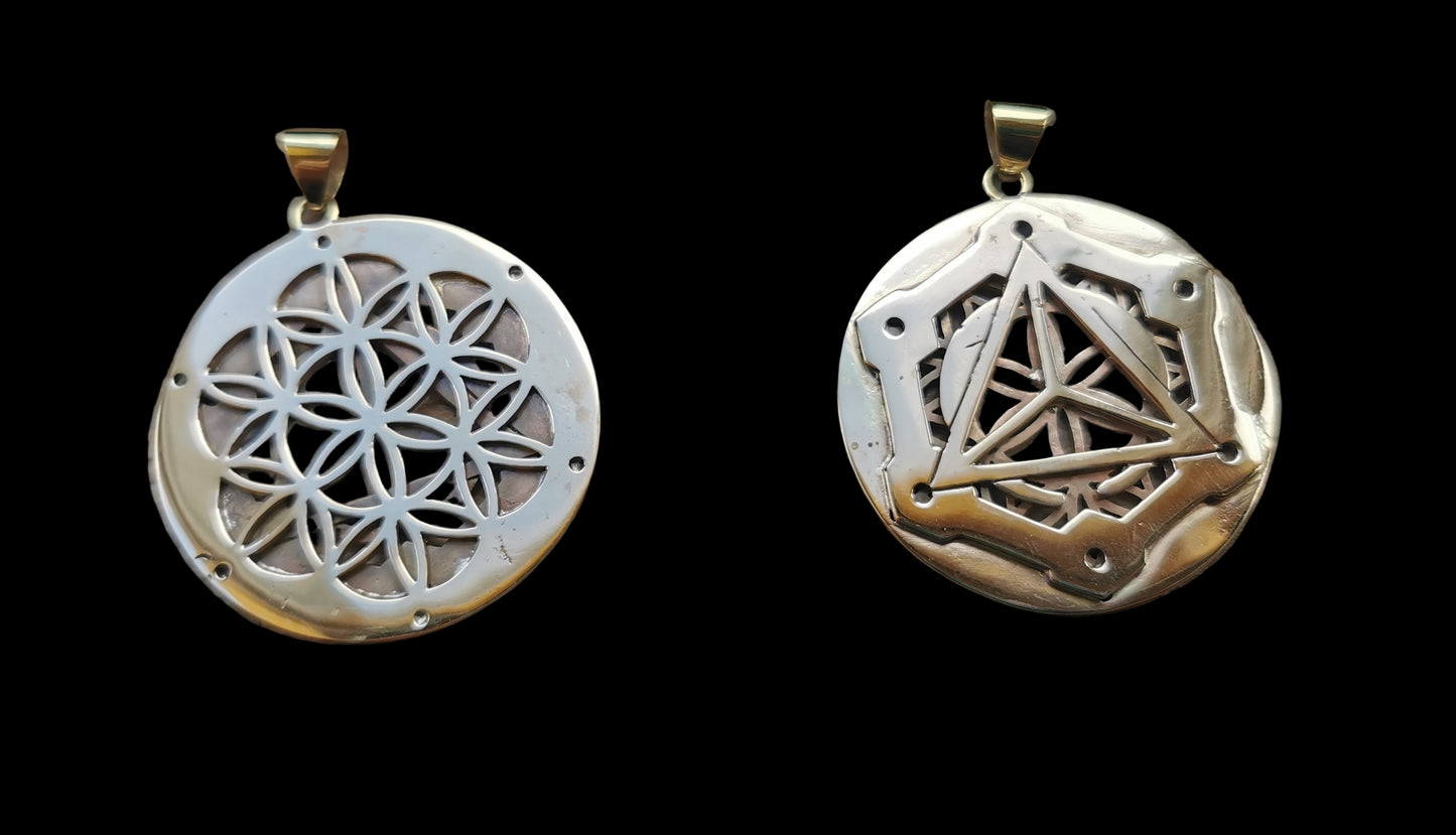 Ref.SM0112 - Tantric Punk w/ Pyra Sphere