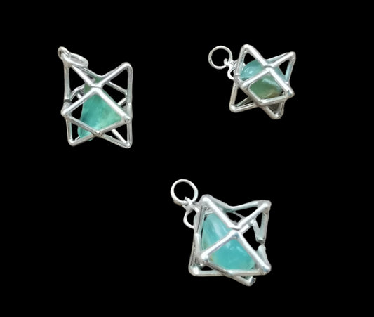 Ref.SP0222 - Star Tetrahedron w/ crystal [Andean opal]