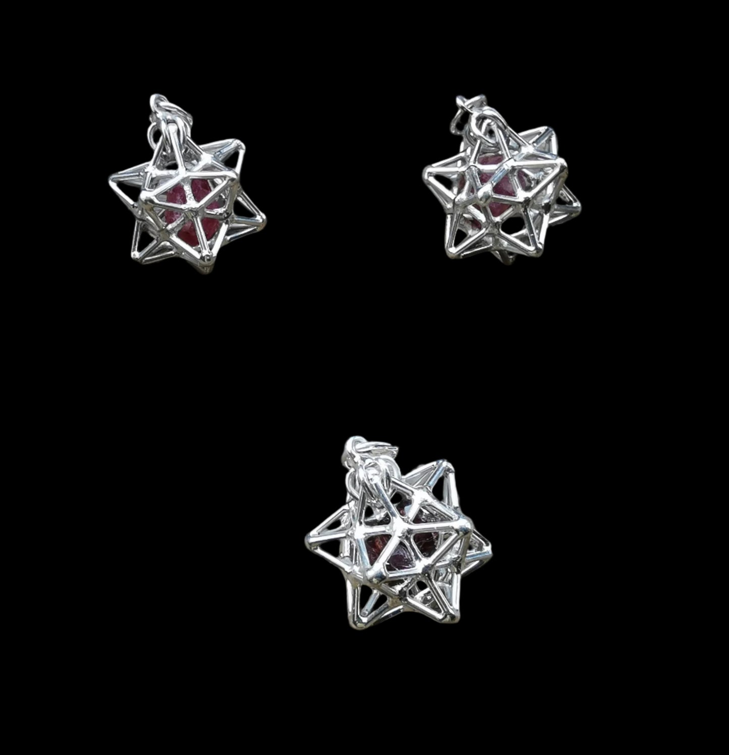 Ref.SP0303 - Solar Star w/ crystal [garnet]