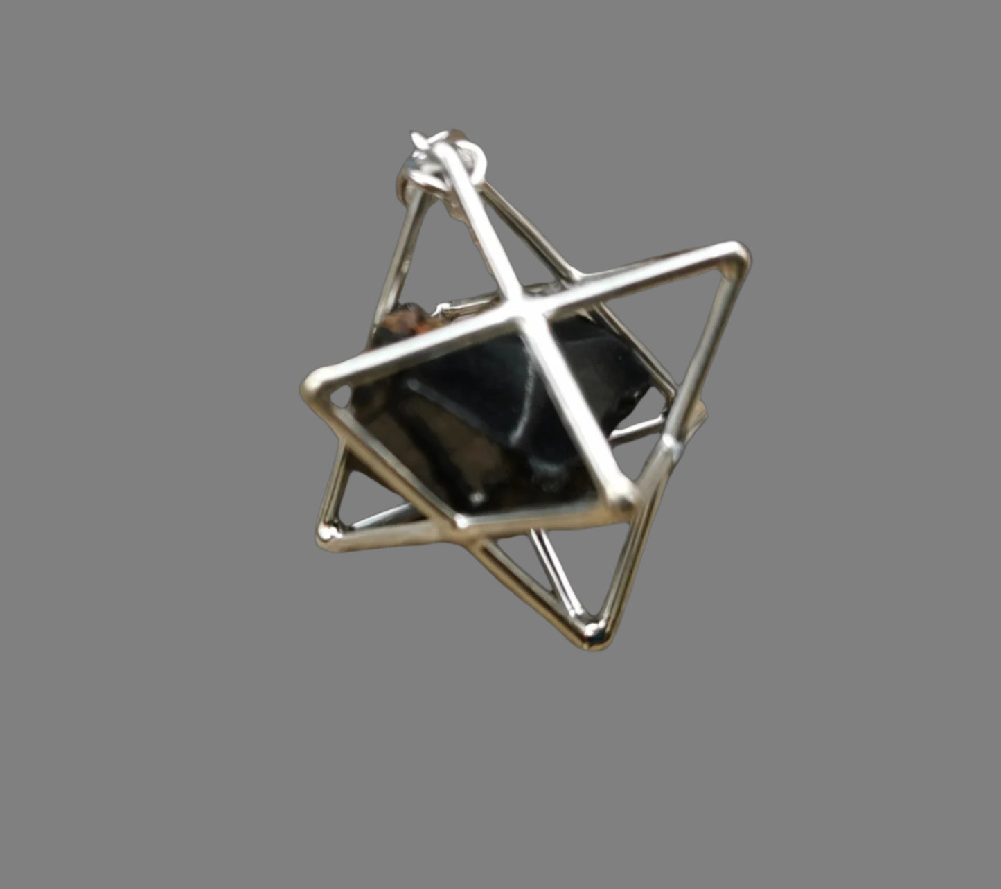 Ref.SP0304 - Star Tetrahedron w/ crystal [shungite]