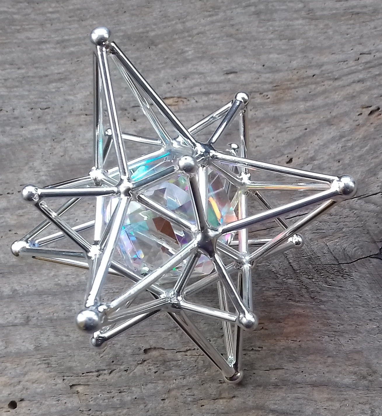 Ref.SP0036 - Heart Star w/ dichroic quartz crystal