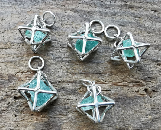 Ref.SP0218 - Star Tetrahedron w/ crystal [blue tourmaline]