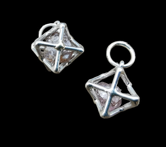Ref.SP0225 - Star Tetrahedron w/ crystal [pink tourmaline]