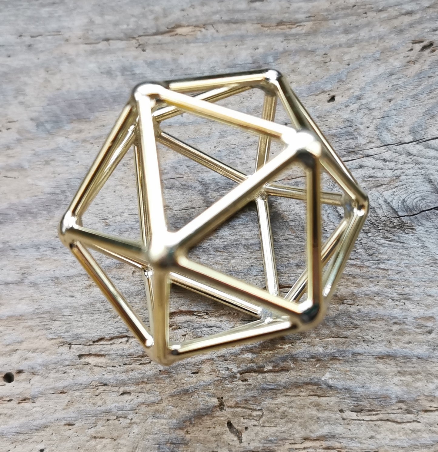 Ref.SZ0107 - Icosahedron