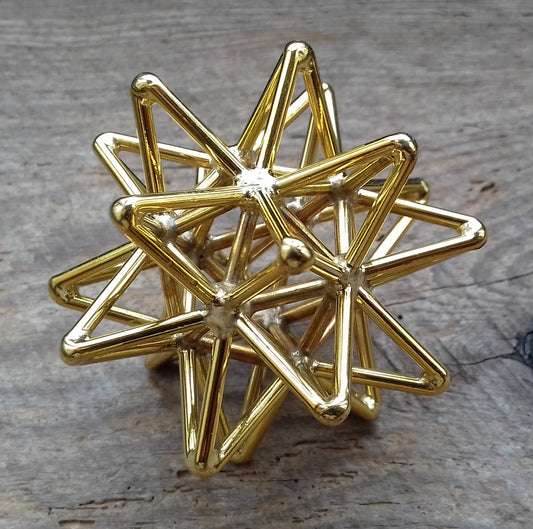 Ref.SZ0022 - Water Star (Stellated Icosahedron)