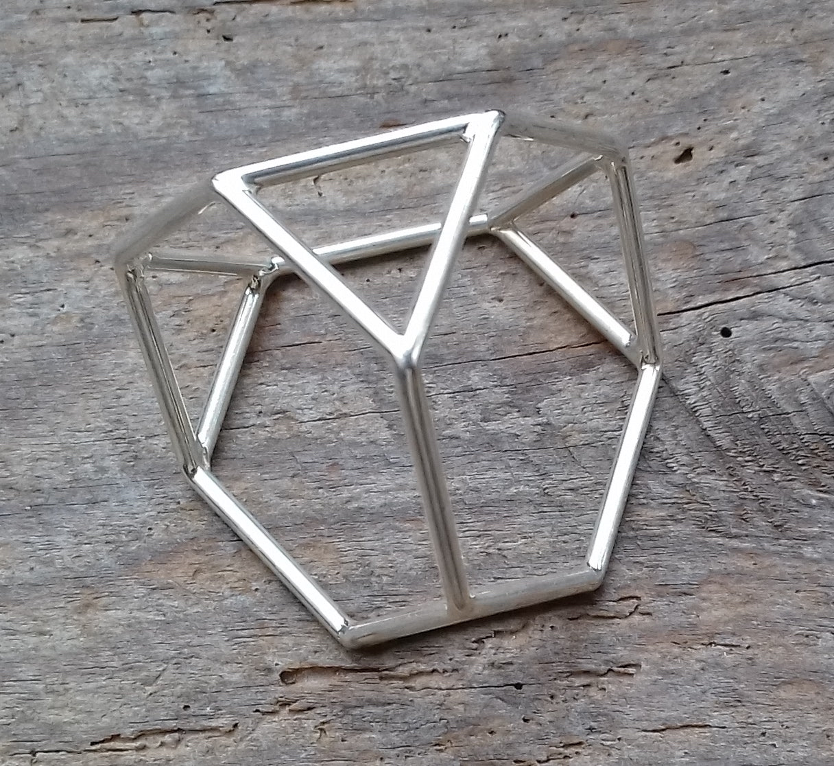 Ref.SZ0065 - Iconic Pyra Sphere / Truncated Tetrahedron