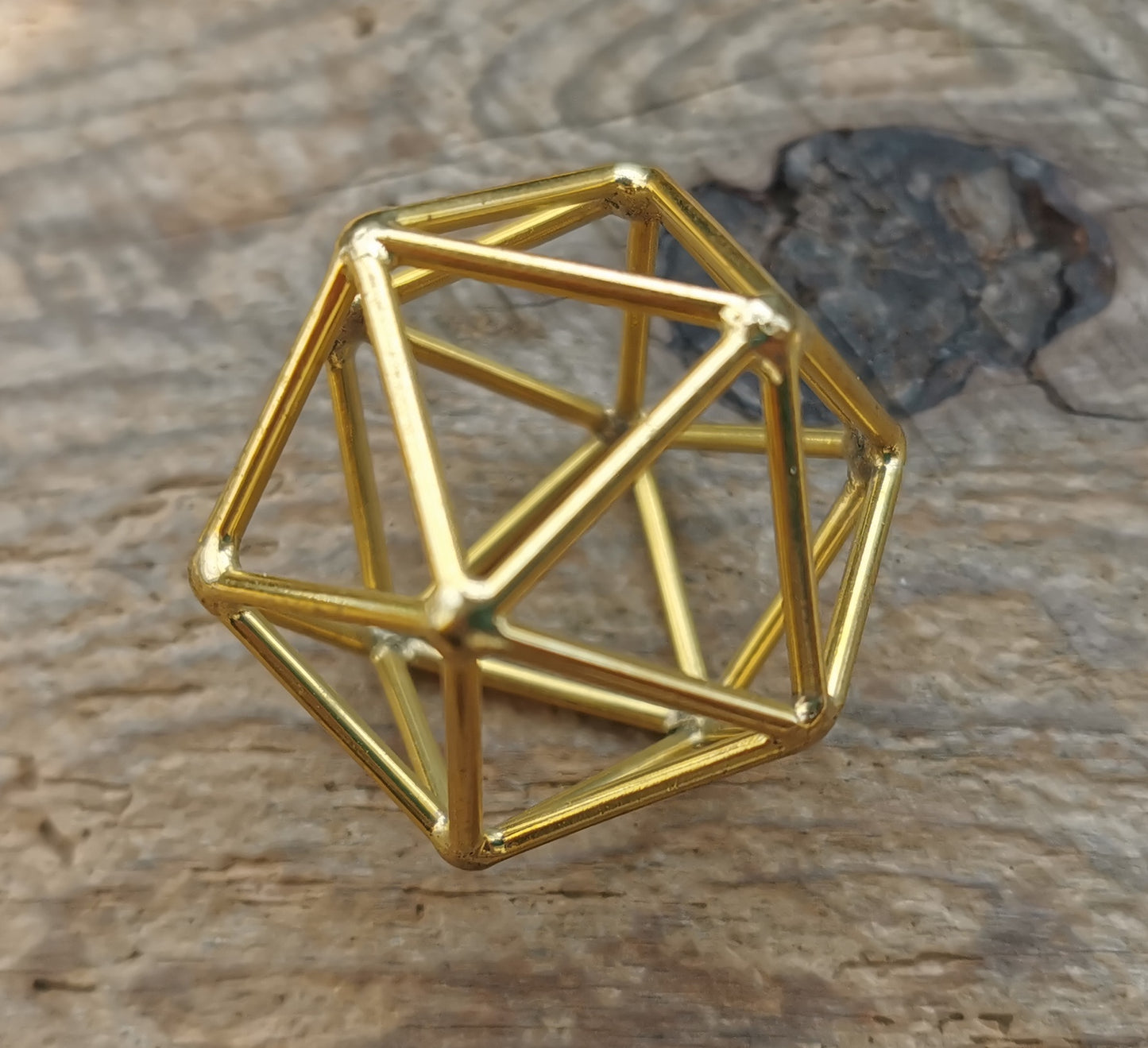 Ref.SZ0107 - Icosahedron