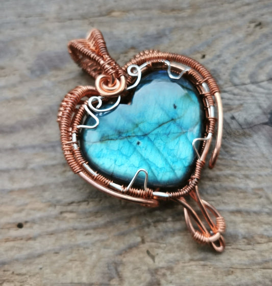 Ref.WW0056 - Labradorite