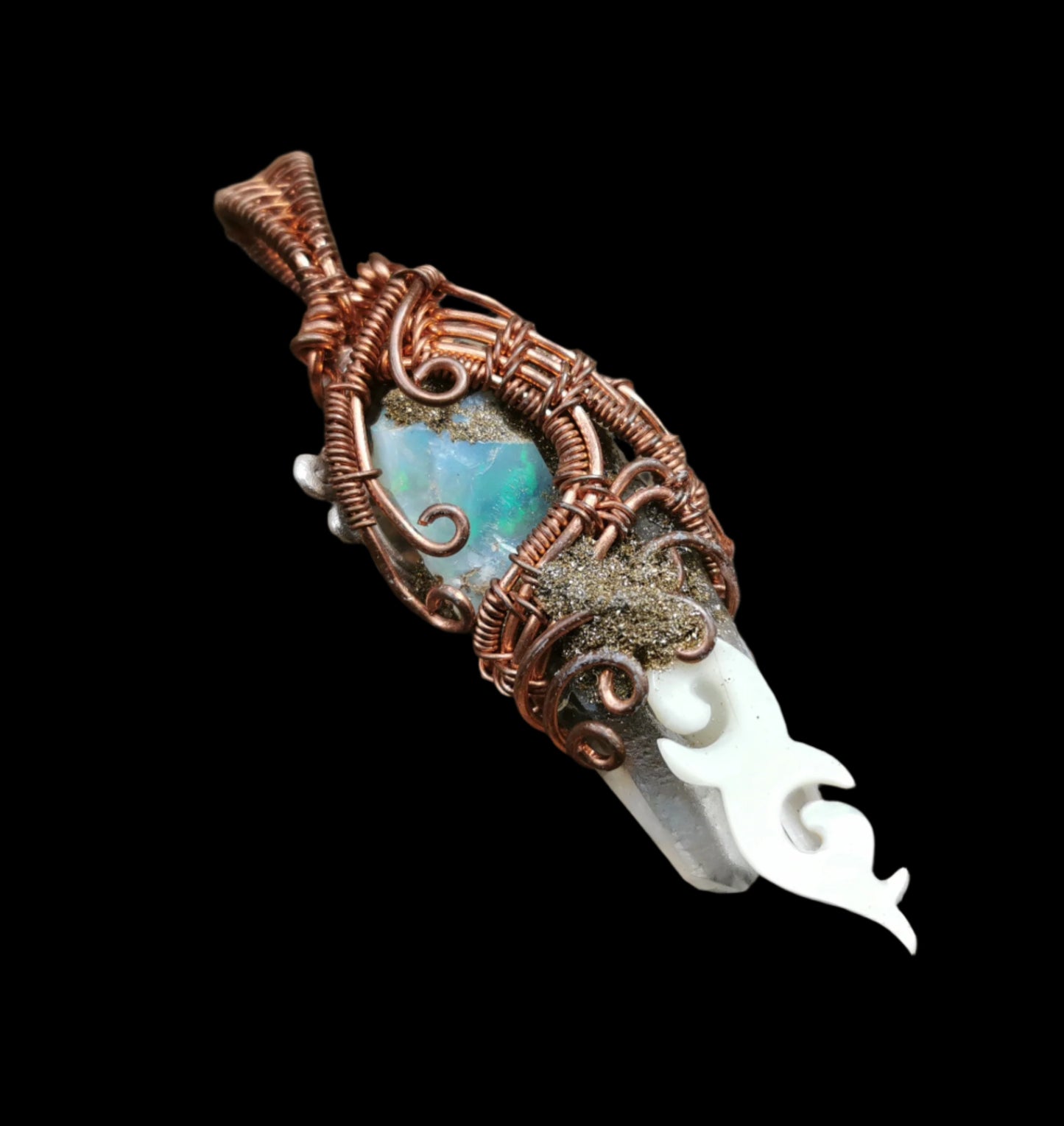 Ref.WW0092 - Opal/laser quartz/tourmaline