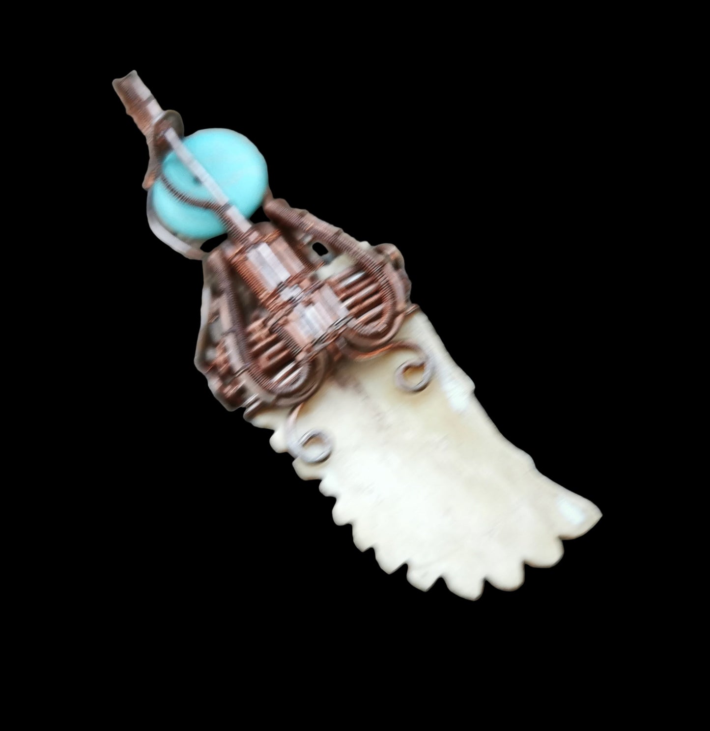 Ref.WW0115 - Coral & wing